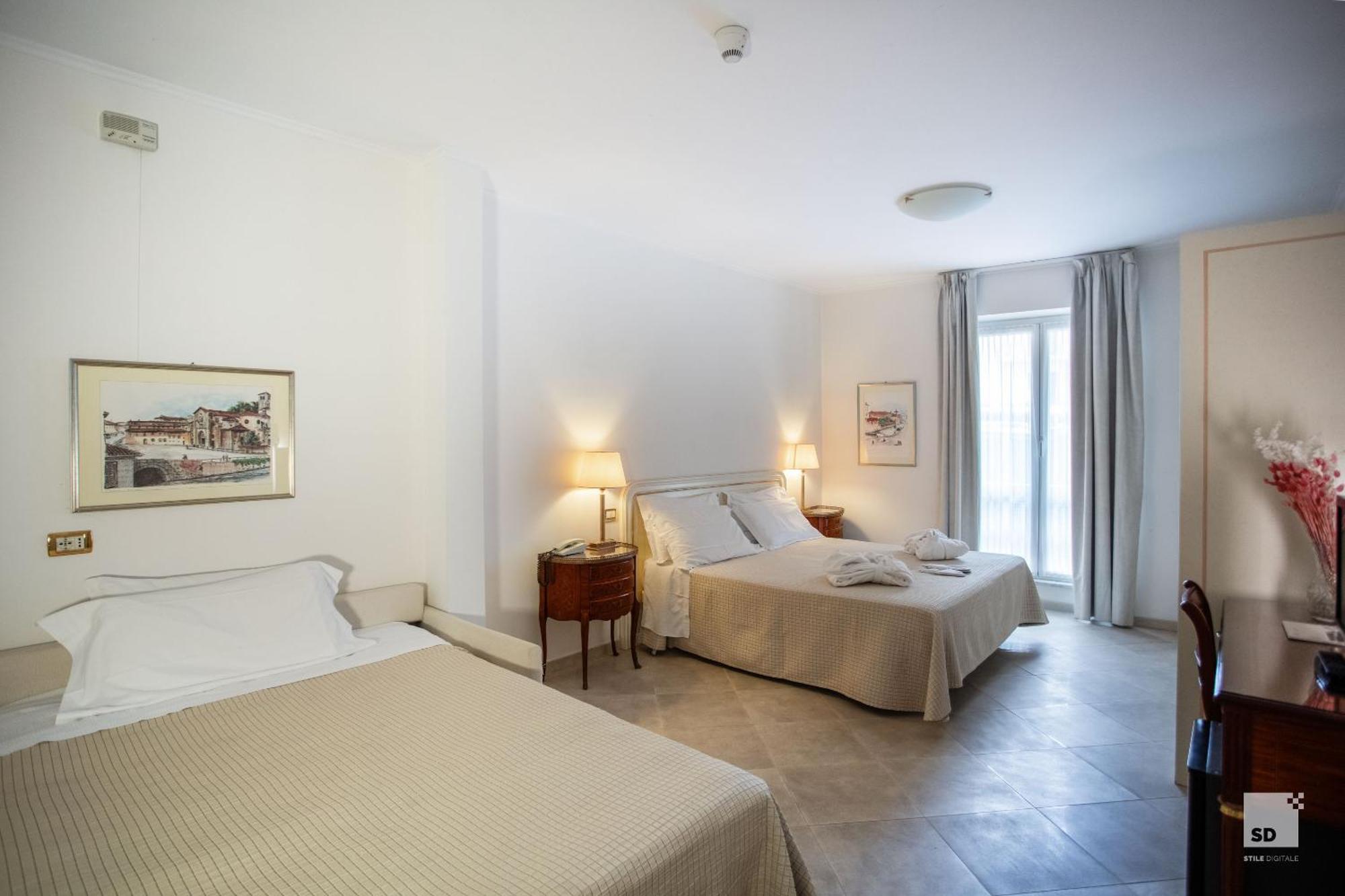 Hotel Villa Elena Varazze Extérieur photo