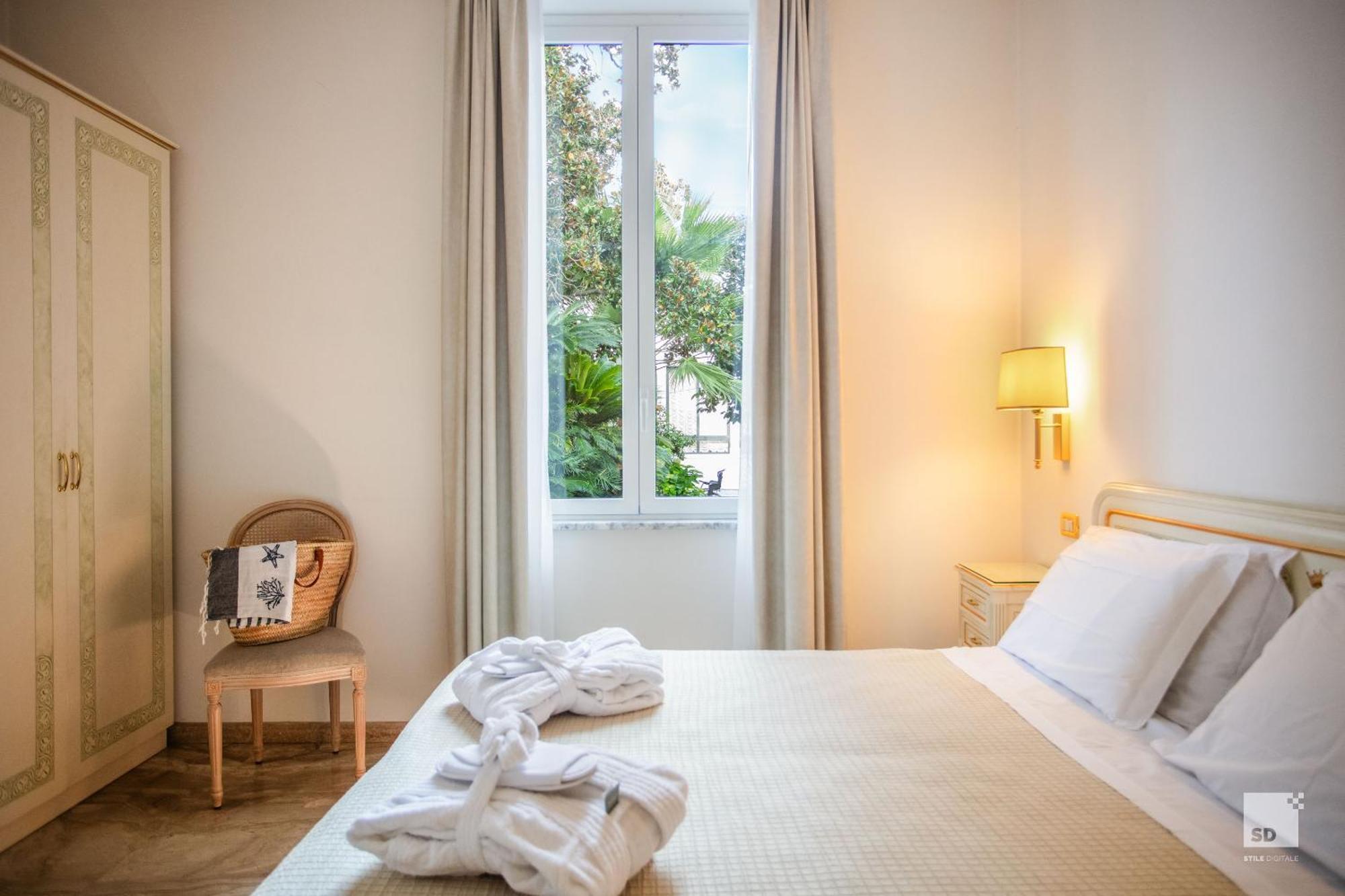 Hotel Villa Elena Varazze Extérieur photo