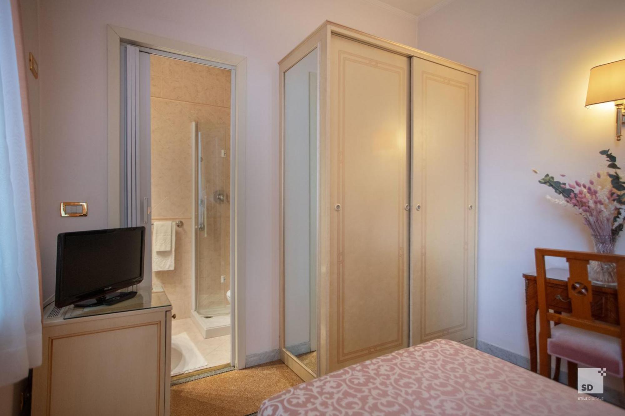 Hotel Villa Elena Varazze Extérieur photo